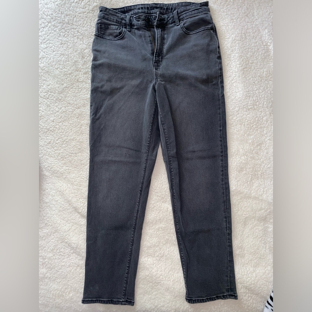 Grey/Black AE Mom Jeans